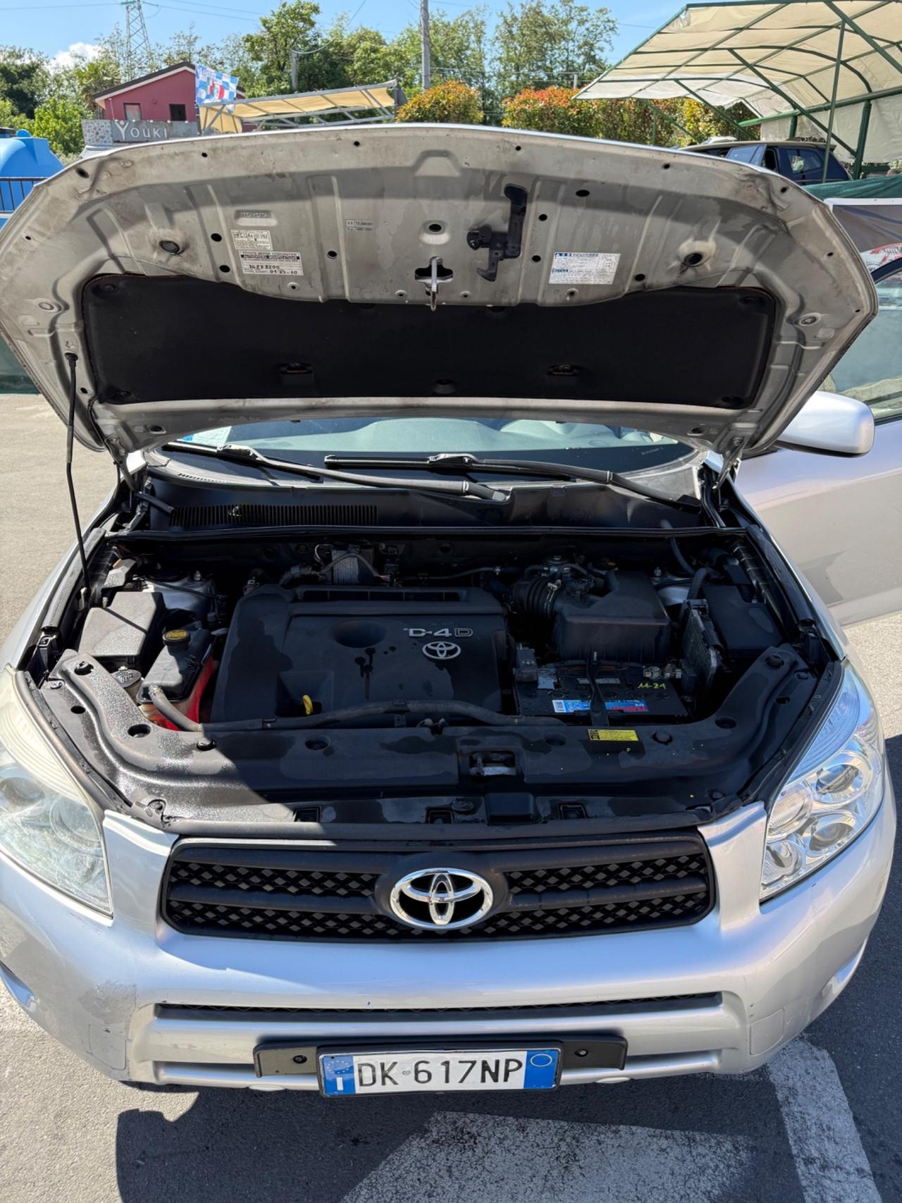 Toyota RAV 4 RAV4 2.2 D-4D 136 CV Luxury