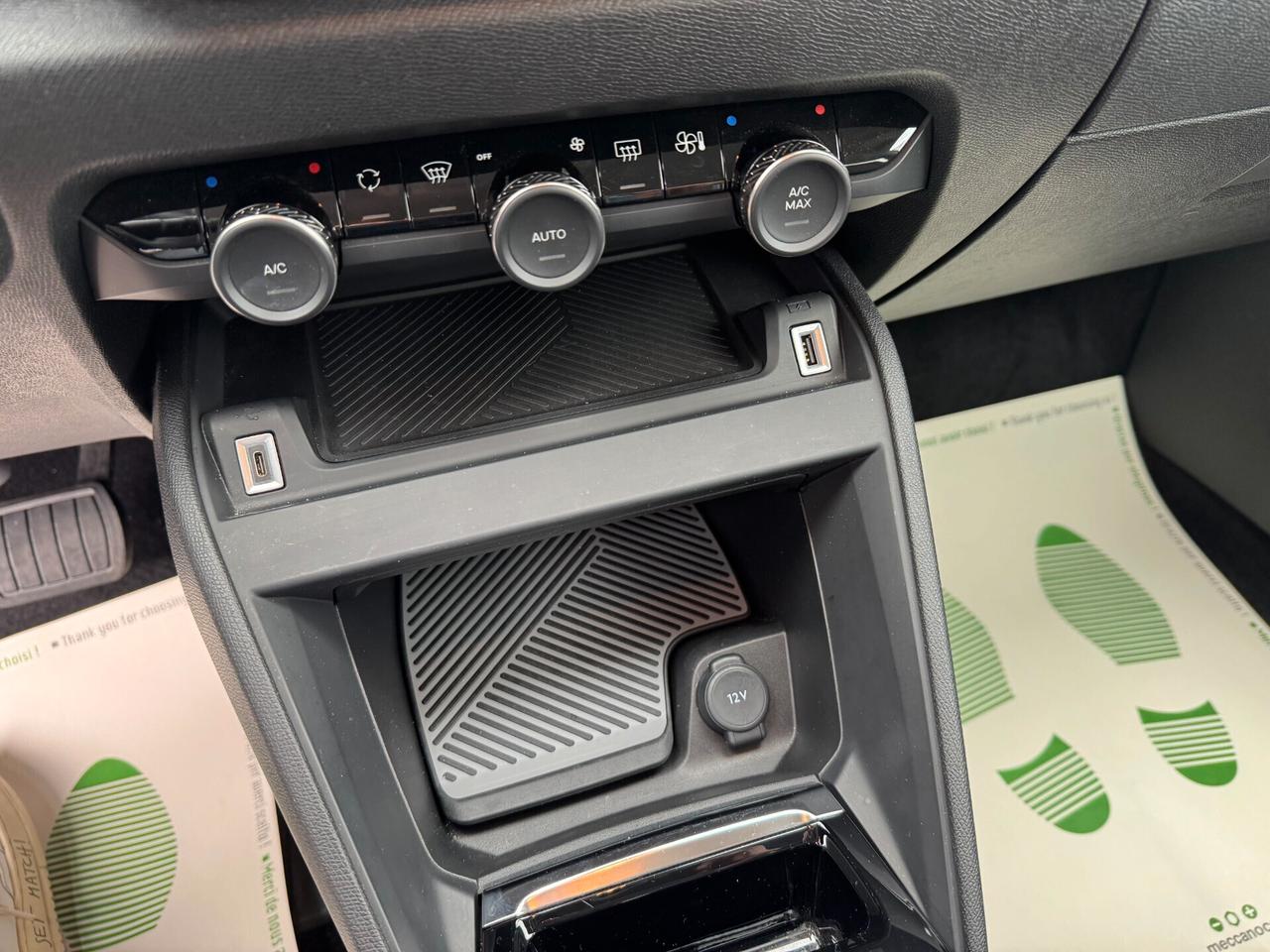 Citroen C4 BlueHDi 130 S&S EAT8 Feel Pack