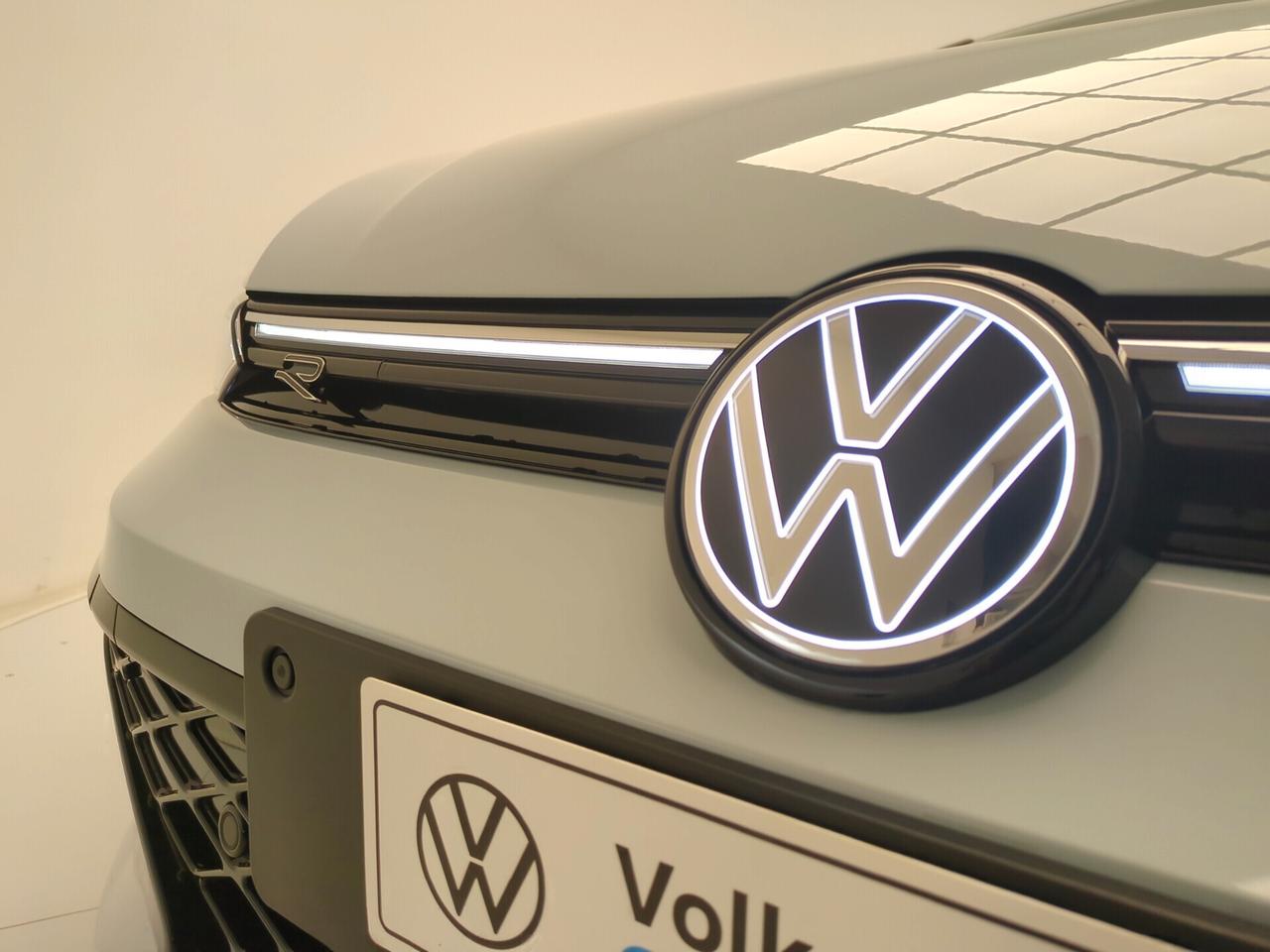Volkswagen Golf 2.0 TDI 150 CV DSG SCR R-Line Plus
