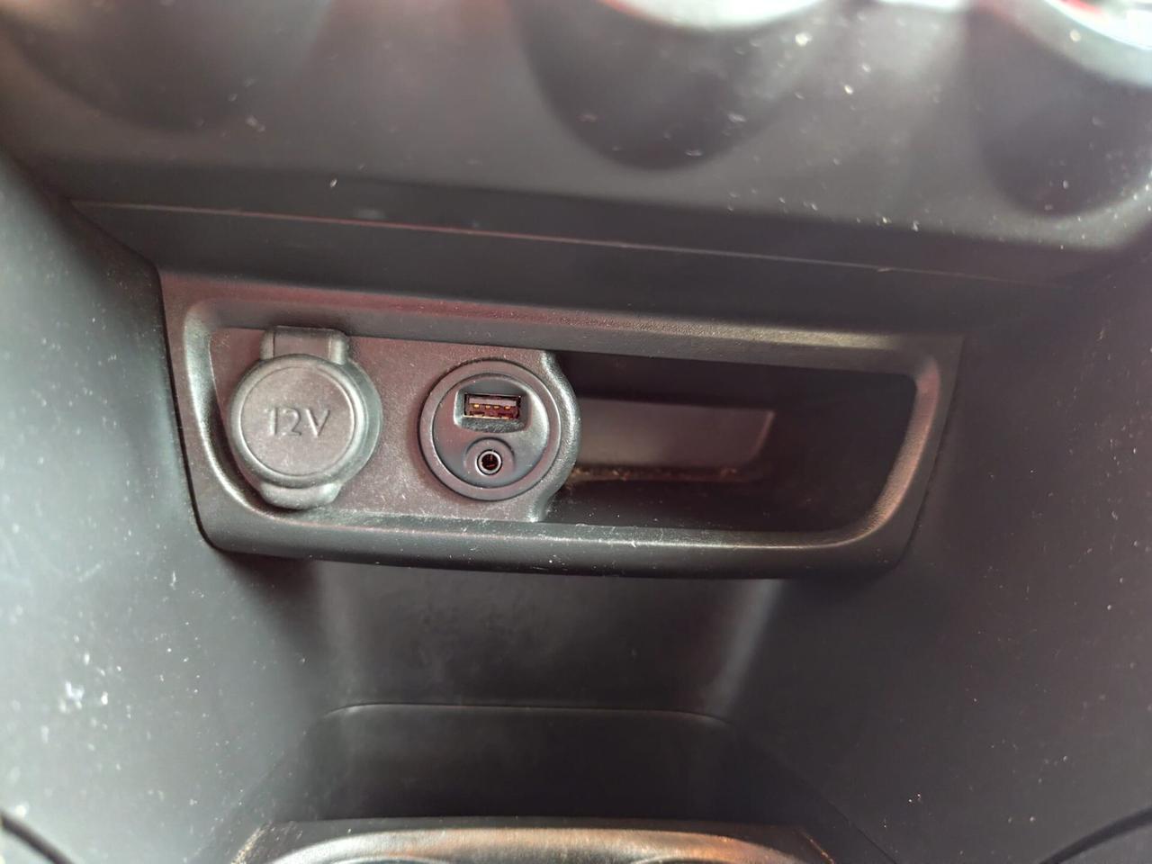 Peugeot 208 1.6 Diesel 75 5 porte Allure