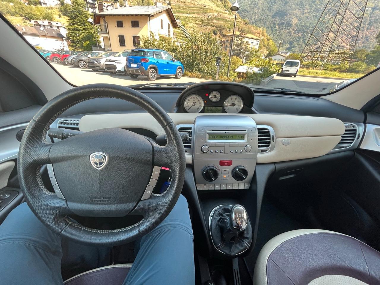 Lancia Ypsilon 1.4 Platino Ecochic Gpl Unico Proprietario Con Soli 78260 Km 