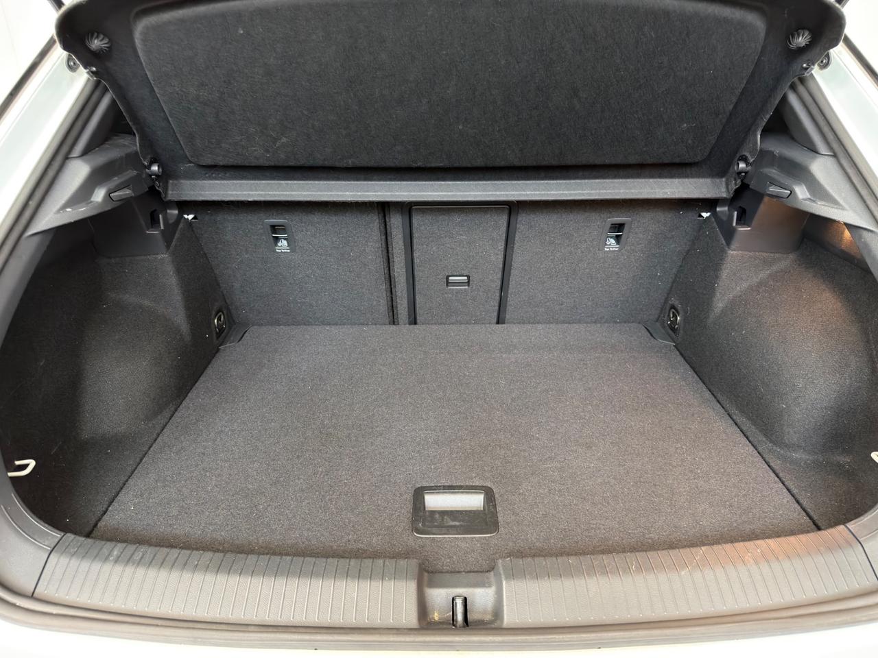 Volkswagen T-Roc 1.5 TSI ACT DSG R-Line 150cv