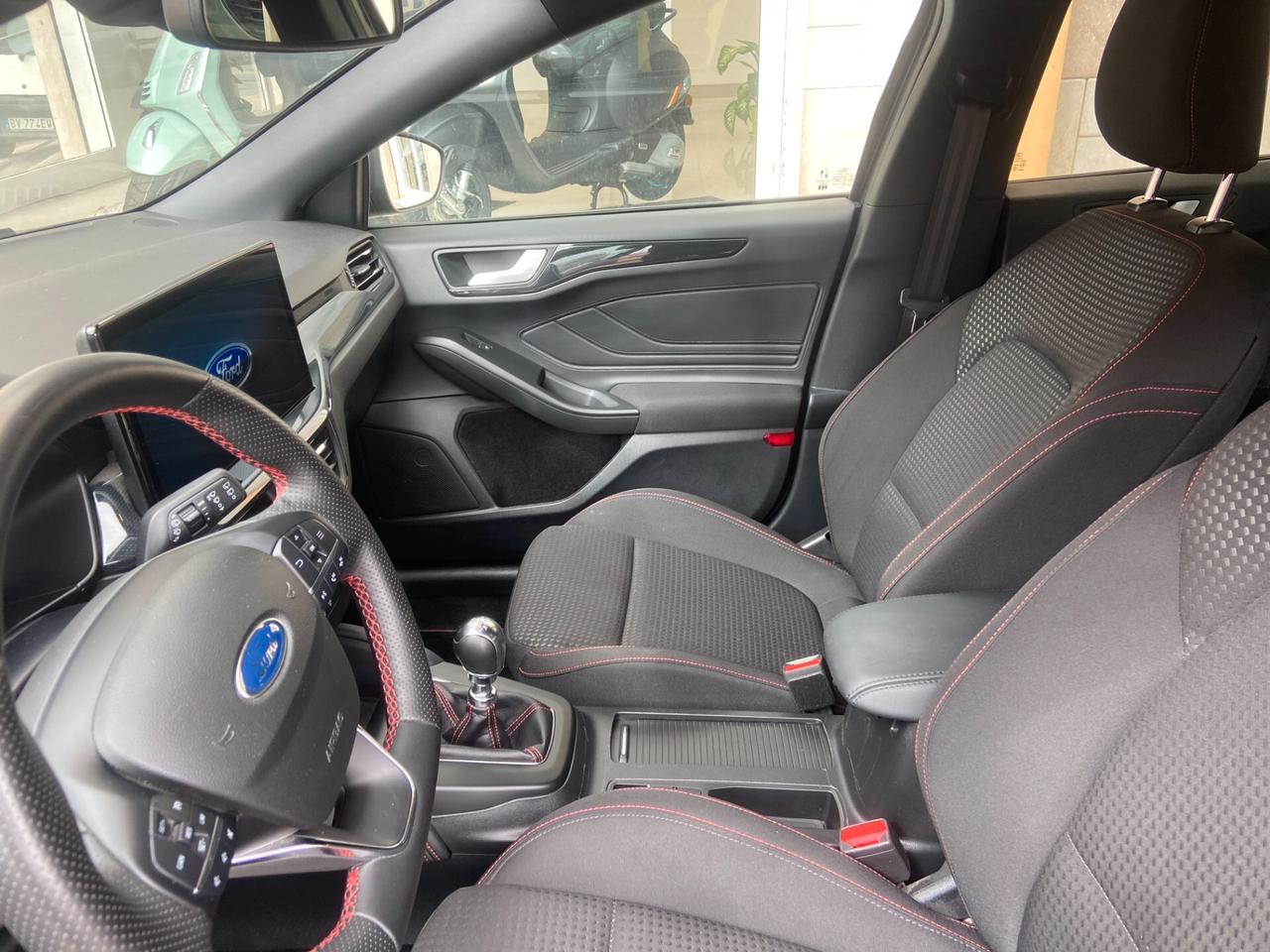 Ford Focus 1000 125 cv