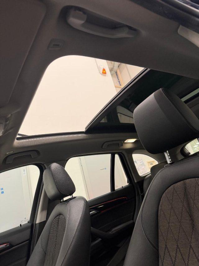 BMW X1 sDrive18d xLine //TETTO//SERVICE BMW//