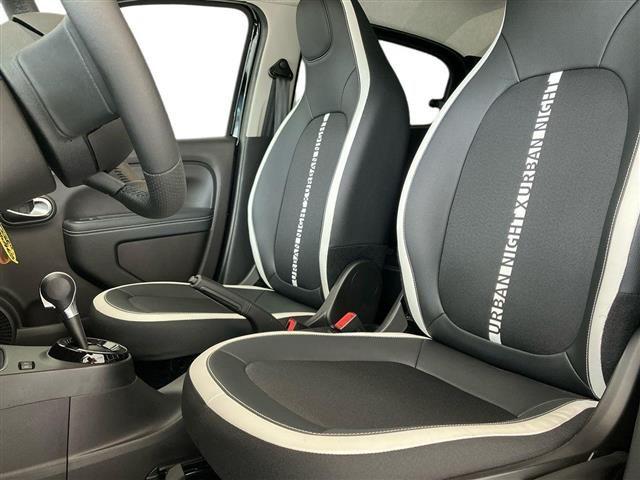 RENAULT Twingo 22kWh Urban Night