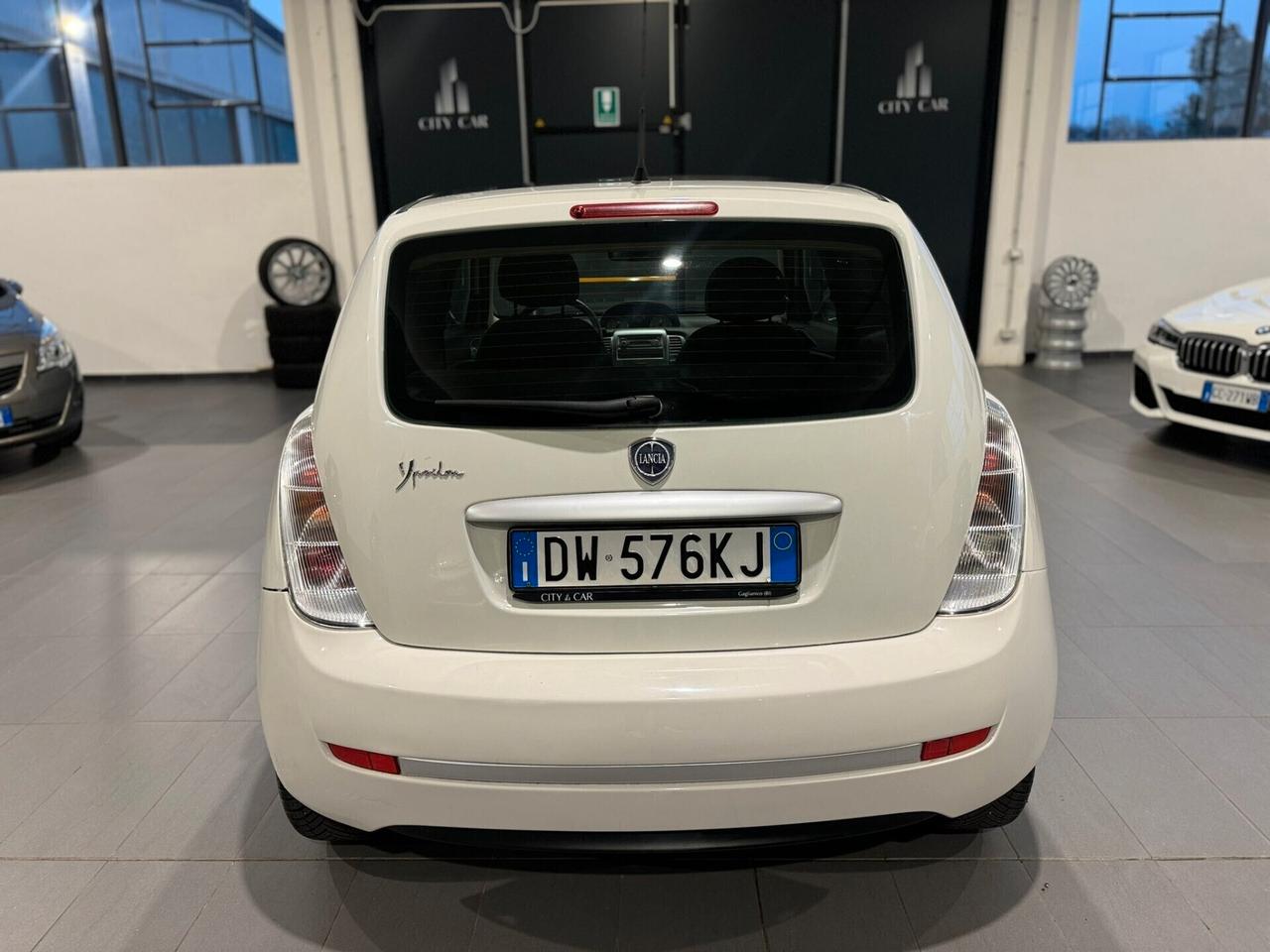 Lancia Ypsilon 1.2 Versus ottima per neopatentati