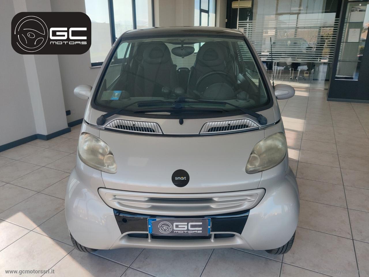 Smart 1.0 70 CV Brabus