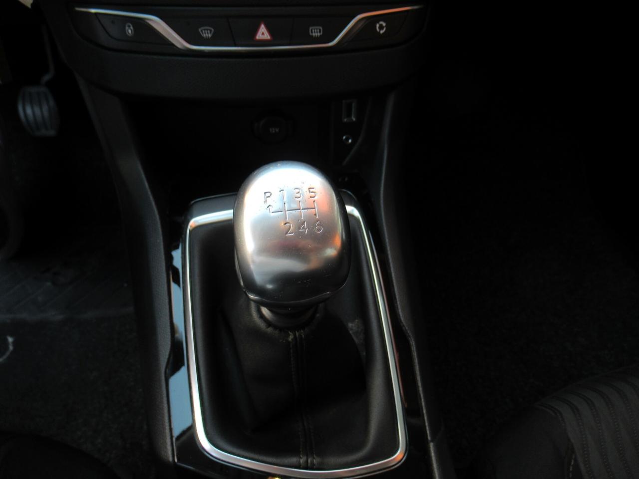 Peugeot 308 BlueHDi 120 S&S SW Business