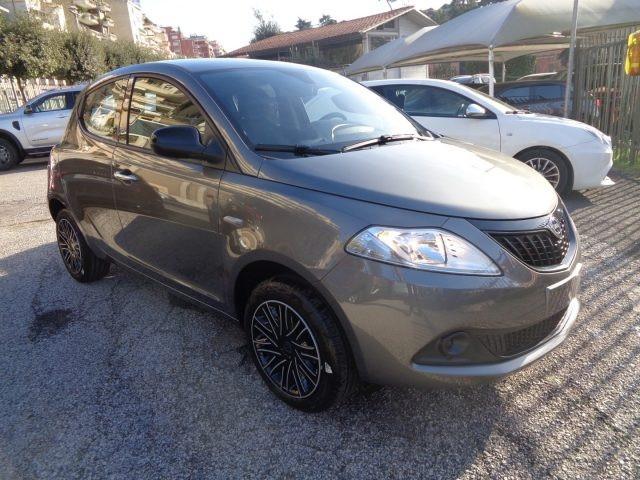 LANCIA Ypsilon 1000 HYBRID ORO 70CV 5 POSTI ITALIA