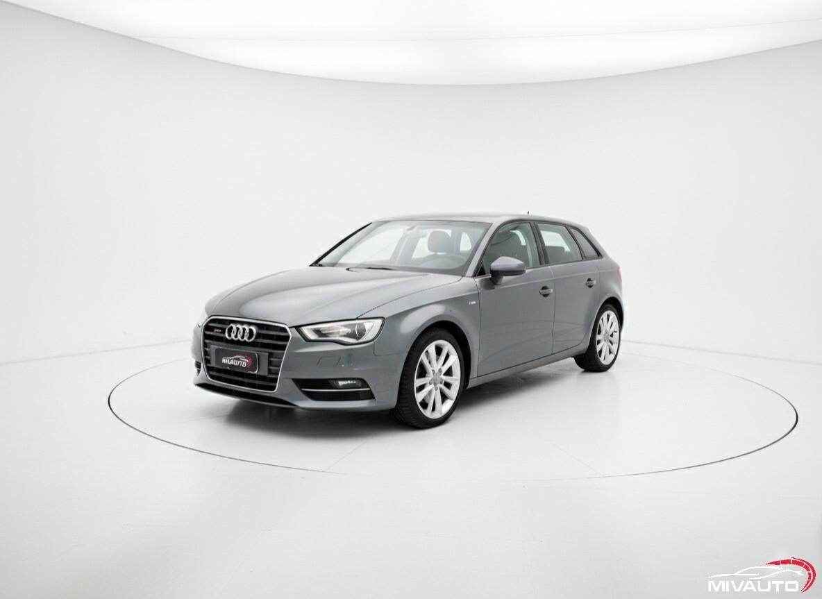 Audi A3 Sportback 1.6 TDI 110cv ADMIRED S-TRONIC E6