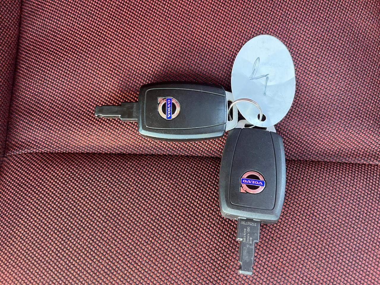 Volvo C30 1.6 Kinetic 142000 KM