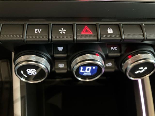 RENAULT Clio 5 Porte 1.6 E-Tech full hybrid 145cv Techno A