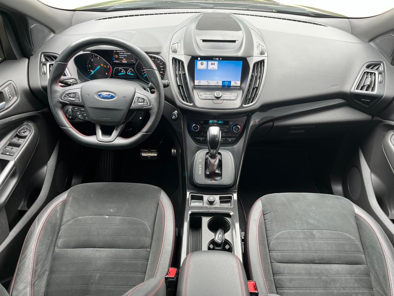 Ford Kuga 2.0 TDCI 150 cv 4WD Powershift ST-Line