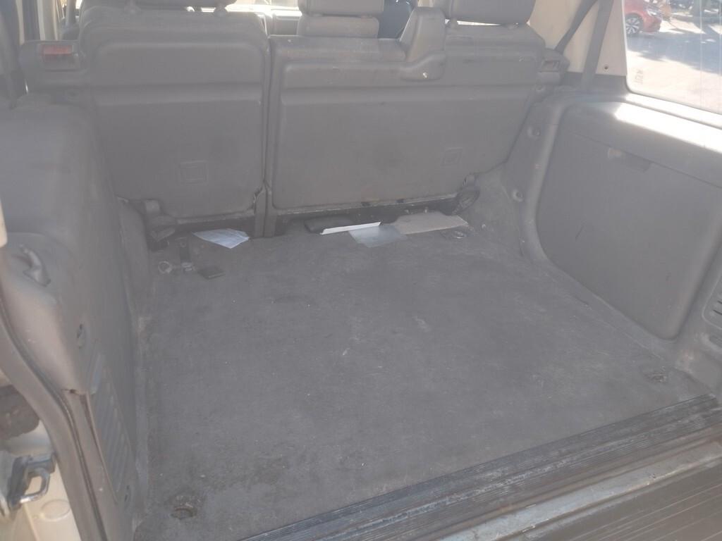 Land Rover Discovery 2.5 Td5 5p. Autocarro Luxury