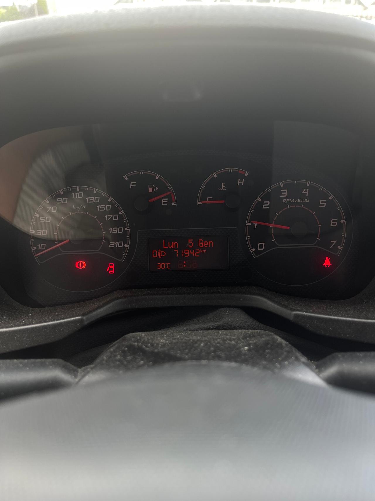 Fiat Fiorino 1.4 8V 77CV Combinato SX M1