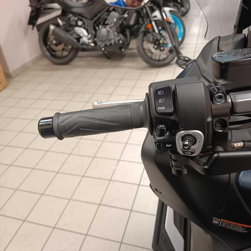 Yamaha T-Max 560 - 2024