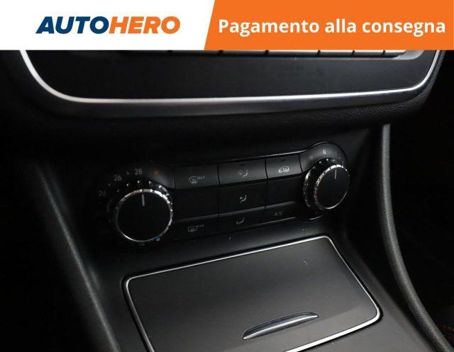 MERCEDES-BENZ CLA 200 d Automatic Premium