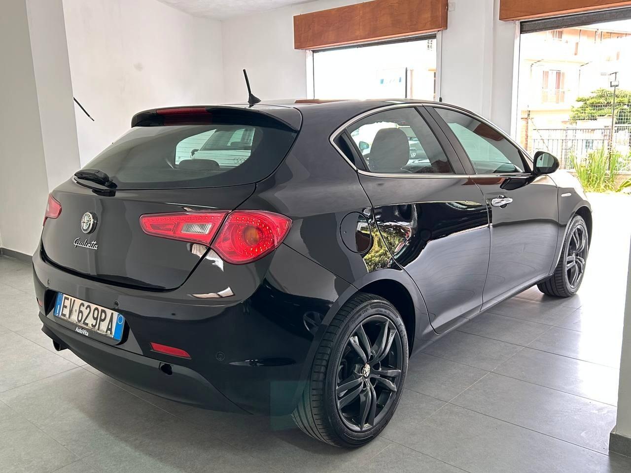Alfa Romeo Giulietta 1.6 JTDm-2 105 CV Distinctive