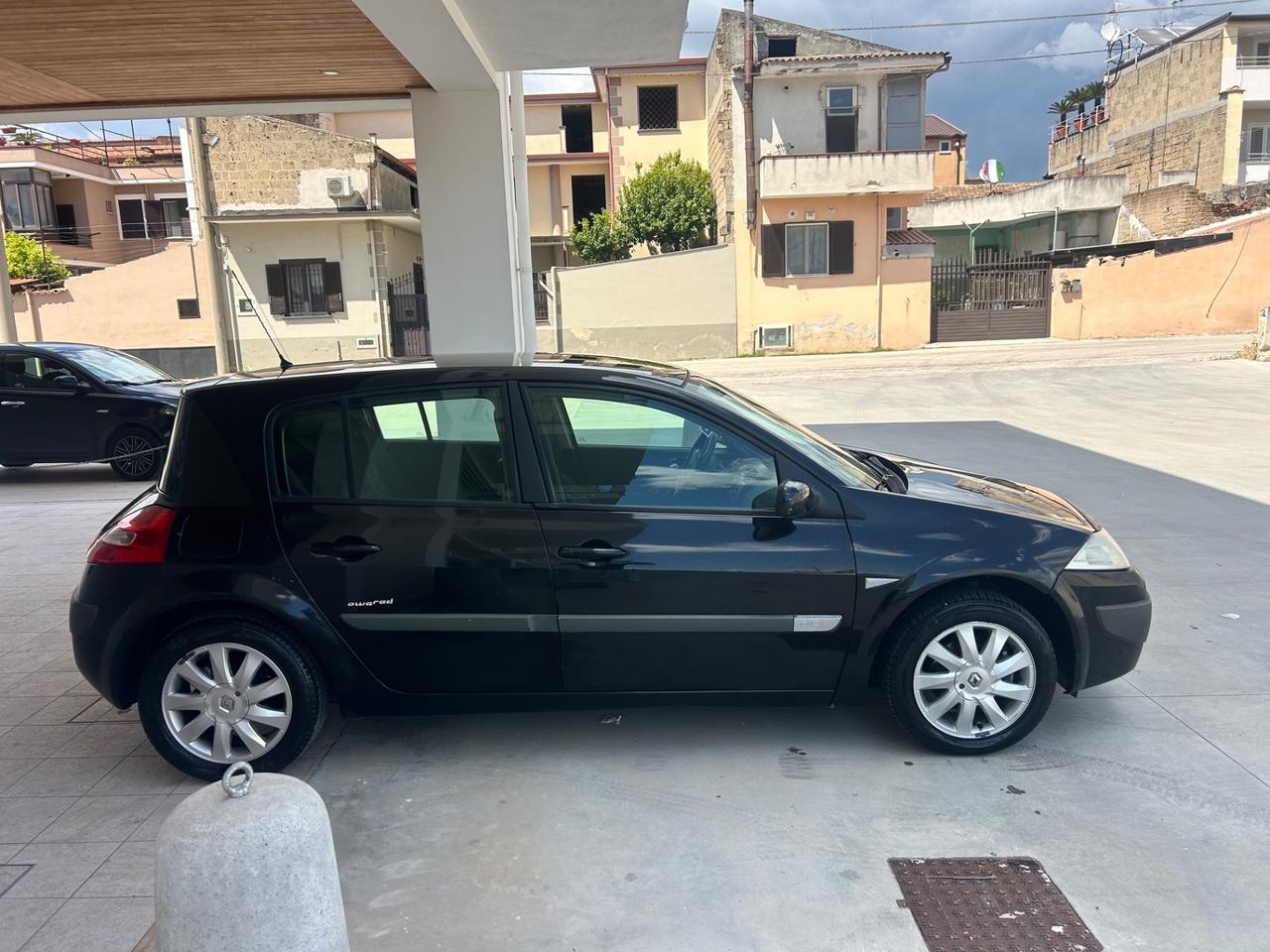 Renault Megane Mégane 1.5 dCi/105CV 4 porte Luxe