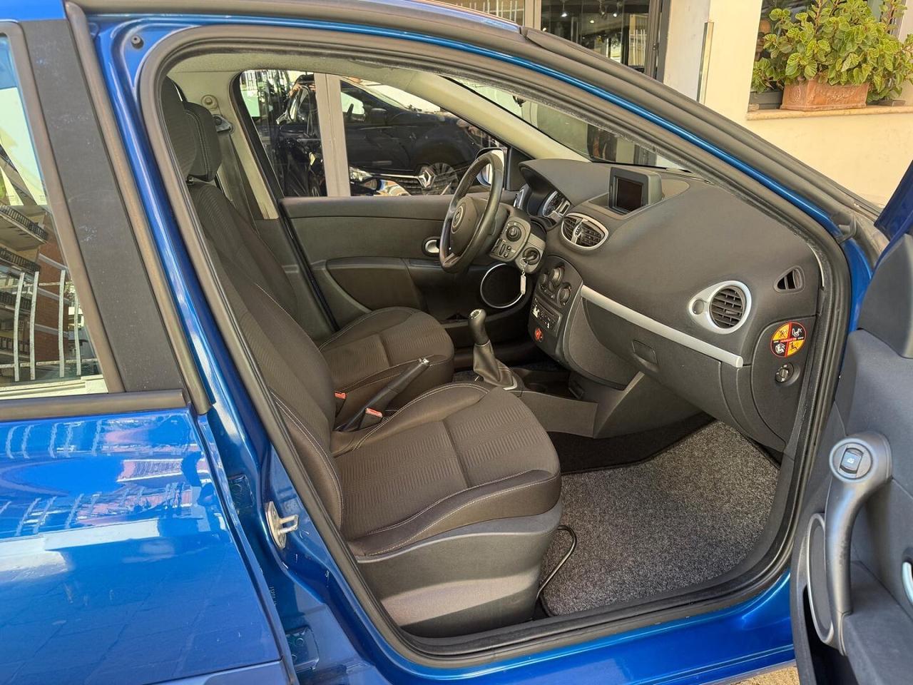 RENAULT Clio 1.2 16V 5 porte Dynamique GPL