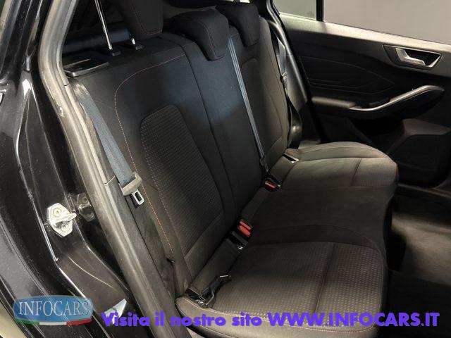 FORD Focus SW EcoBoost 155 CV Powershift ST-line - PROMO