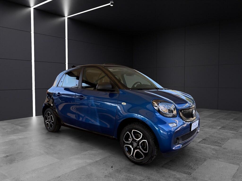 Smart forfour 0.9 t. Passion 90cv twinamic my18