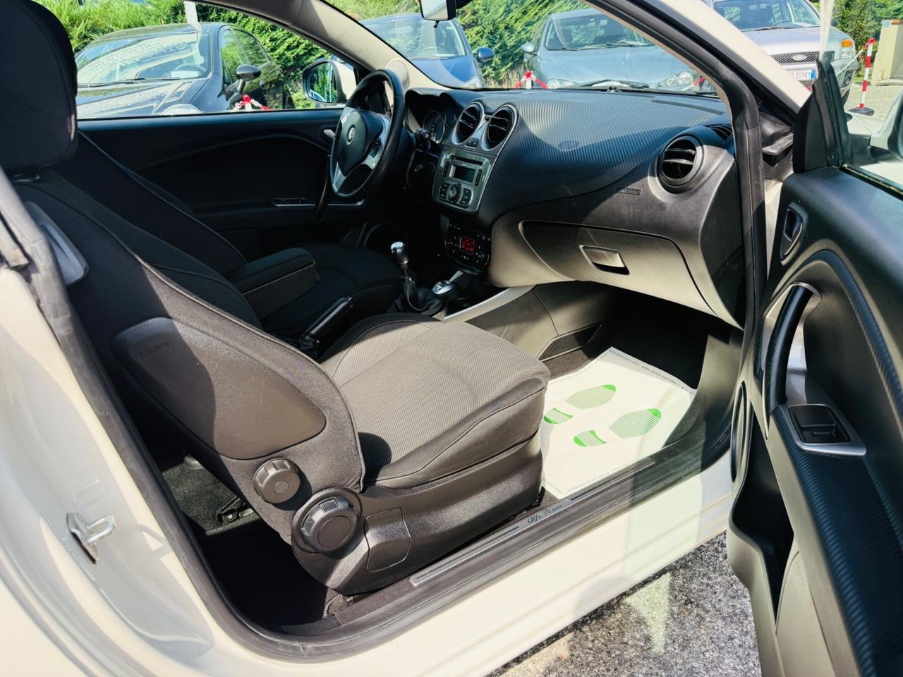 Alfa Romeo MiTo 1.4 78 CV Distinctive Premium Pack