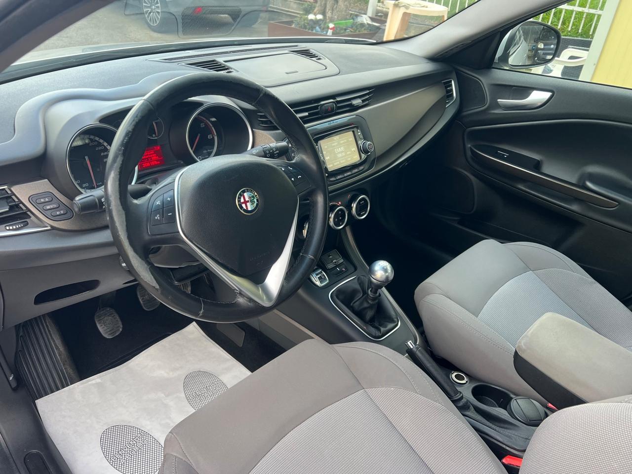 Alfa Romeo Giulietta 1.6 JTDm-2 120 CV Progression
