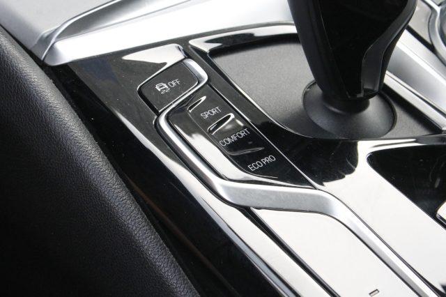 BMW 520 d 48V xDrive Touring Business UNICOPROP. PELLE.