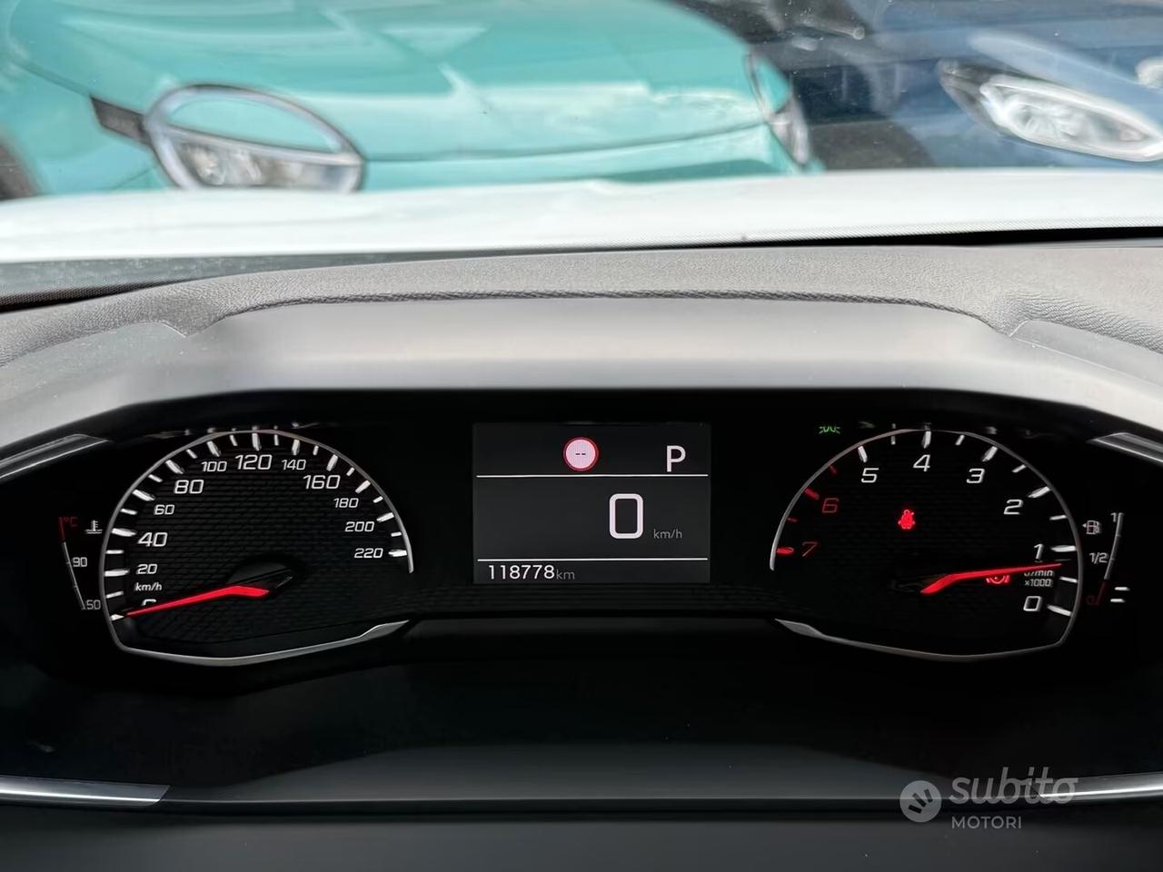 Peugeot 2008 1.5 130CV DIESEL ANNO 2021 AUTOMATICA