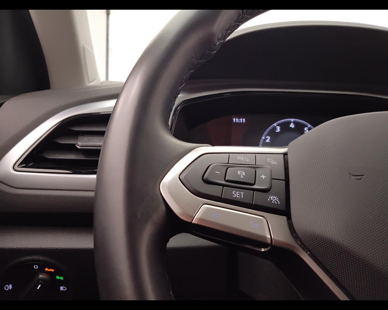 VOLKSWAGEN T-Roc 2022 - T-Roc 1.5 tsi Life dsg