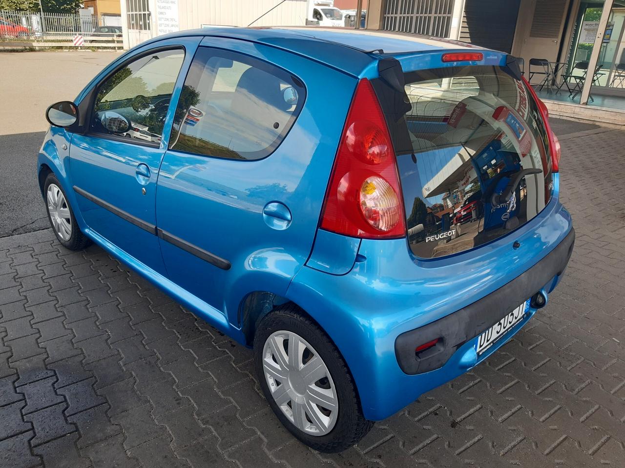 Peugeot 107 1.0 68CV 5p. Desir