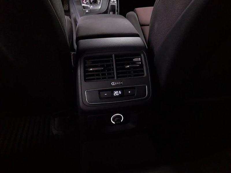 Audi A4 V 2016 Avant Avant 30 2.0 TDI 122cv Sport S tronic