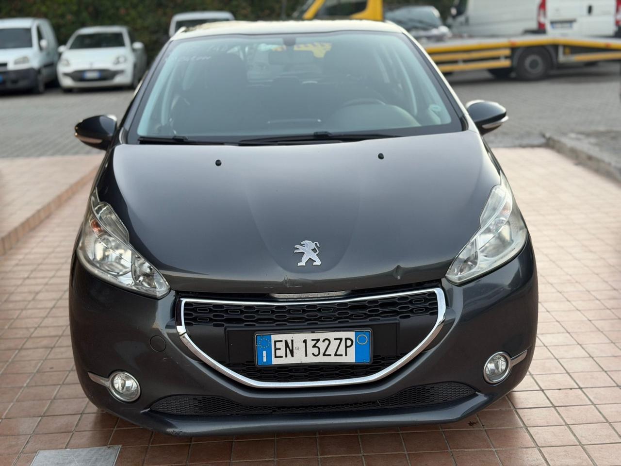 Peugeot 208 1.4 HDi 68 CV 5 porte Access