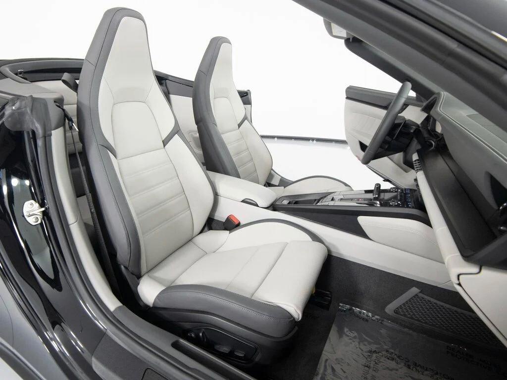 Porsche 911 Carrera Cabriolet GTS NOLEGGIO LUNGO TERMINE - LEASING FULL INCLUSIVE