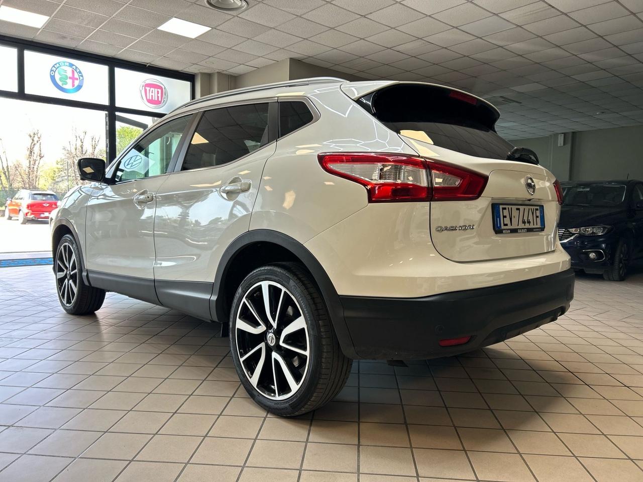 Nissan Qashqai 1.6 dCi DPF Tekna