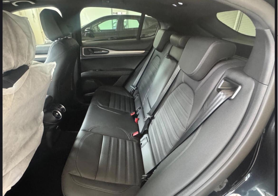 Alfa Romeo Stelvio 2.2 Turbodiesel 210 CV AT8 Q4 Veloce