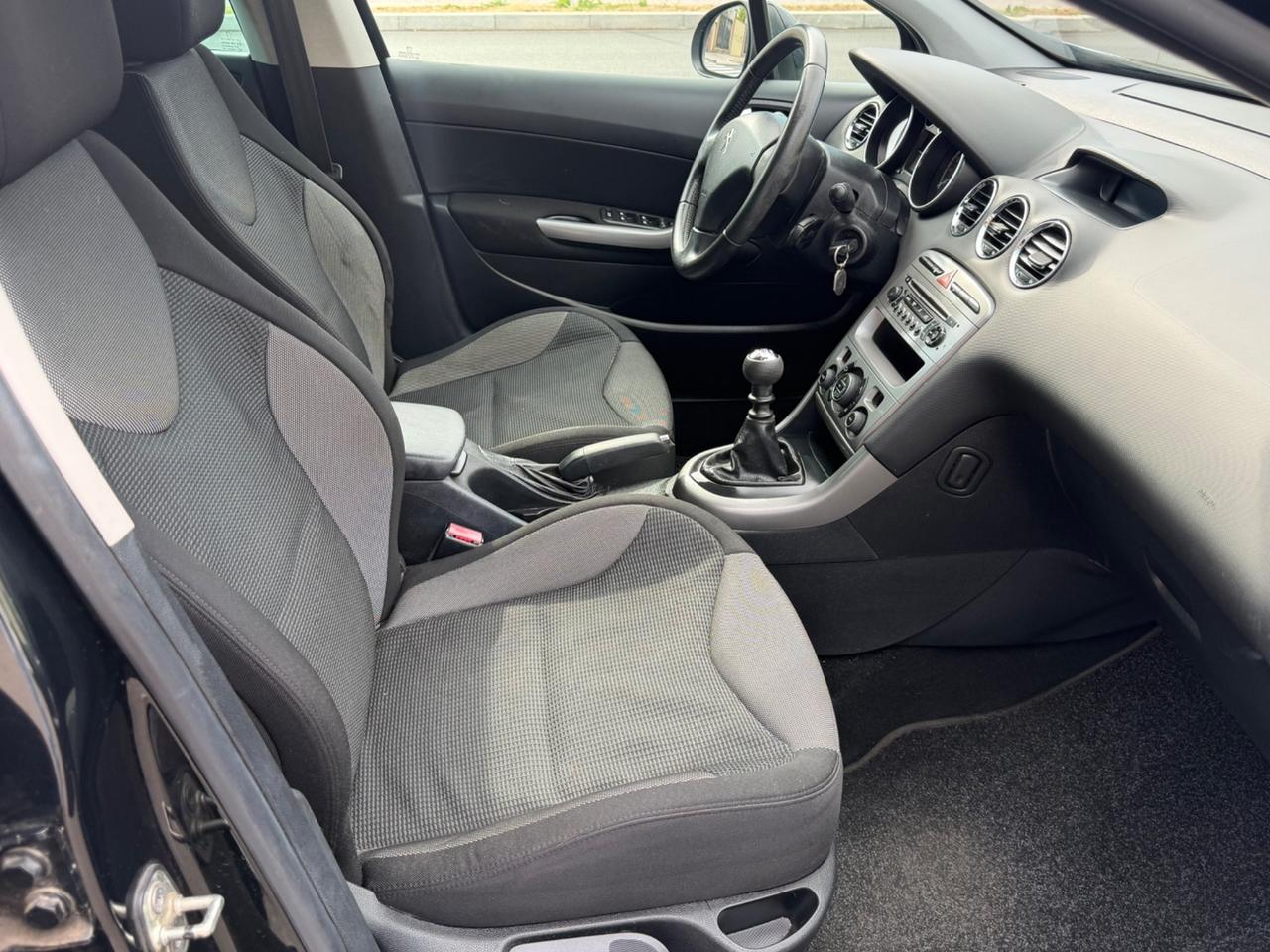 Peugeot 308 1.6 8V e-HDi 112CV Stop&Start SW Access