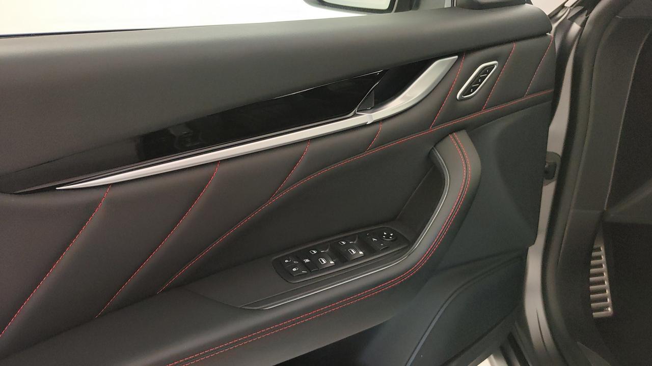 MASERATI Levante 3.0 V6 S Gransport 430cv auto