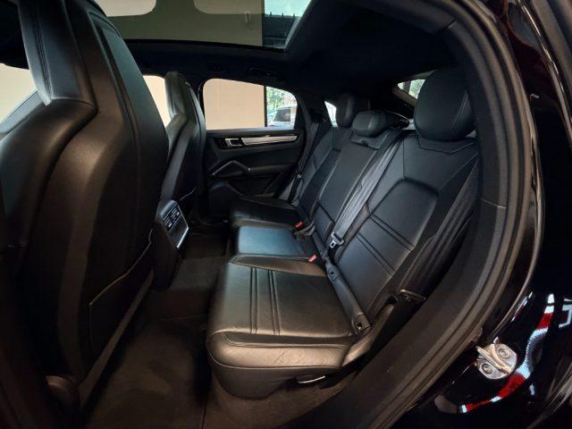 PORSCHE Cayenne Coupé 3.0 V6 E-Hybrid