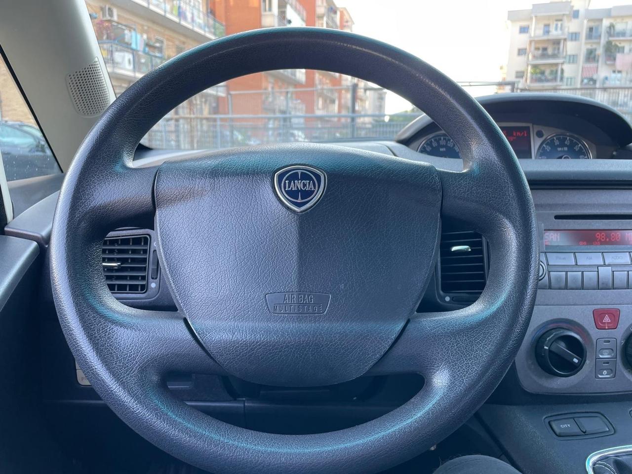 Lancia MUSA 1.3 Mjt 16V 95 CV S&S DPF Oro