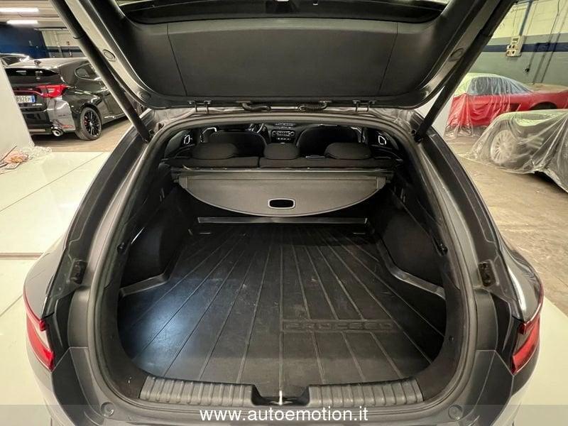 KIA ProCeed ProCeed 1.4 T-GDI DCT GT Line Plus
