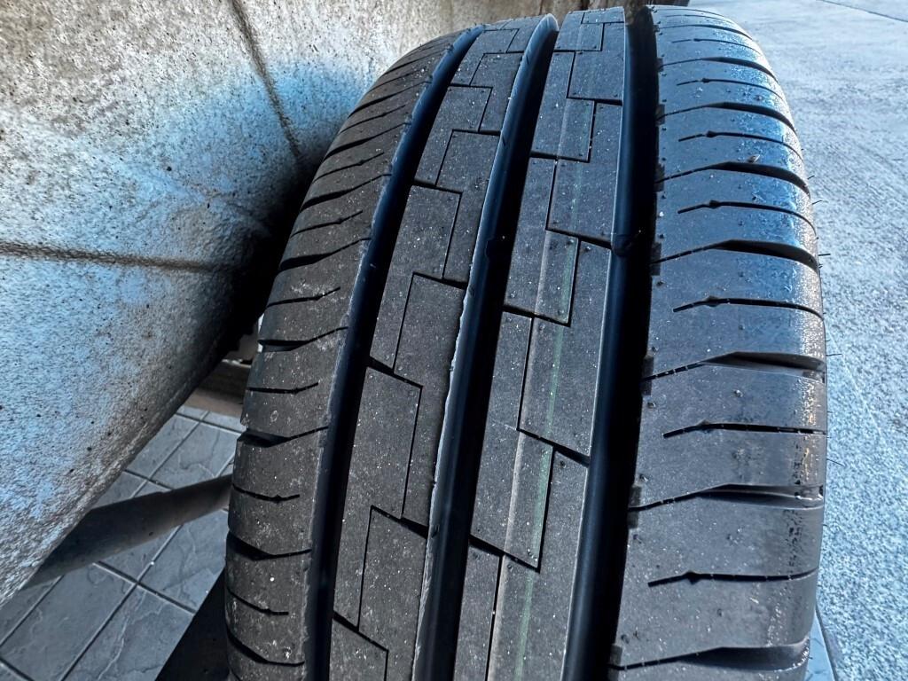 Mercedes-Benz Sprinter Cargo Van