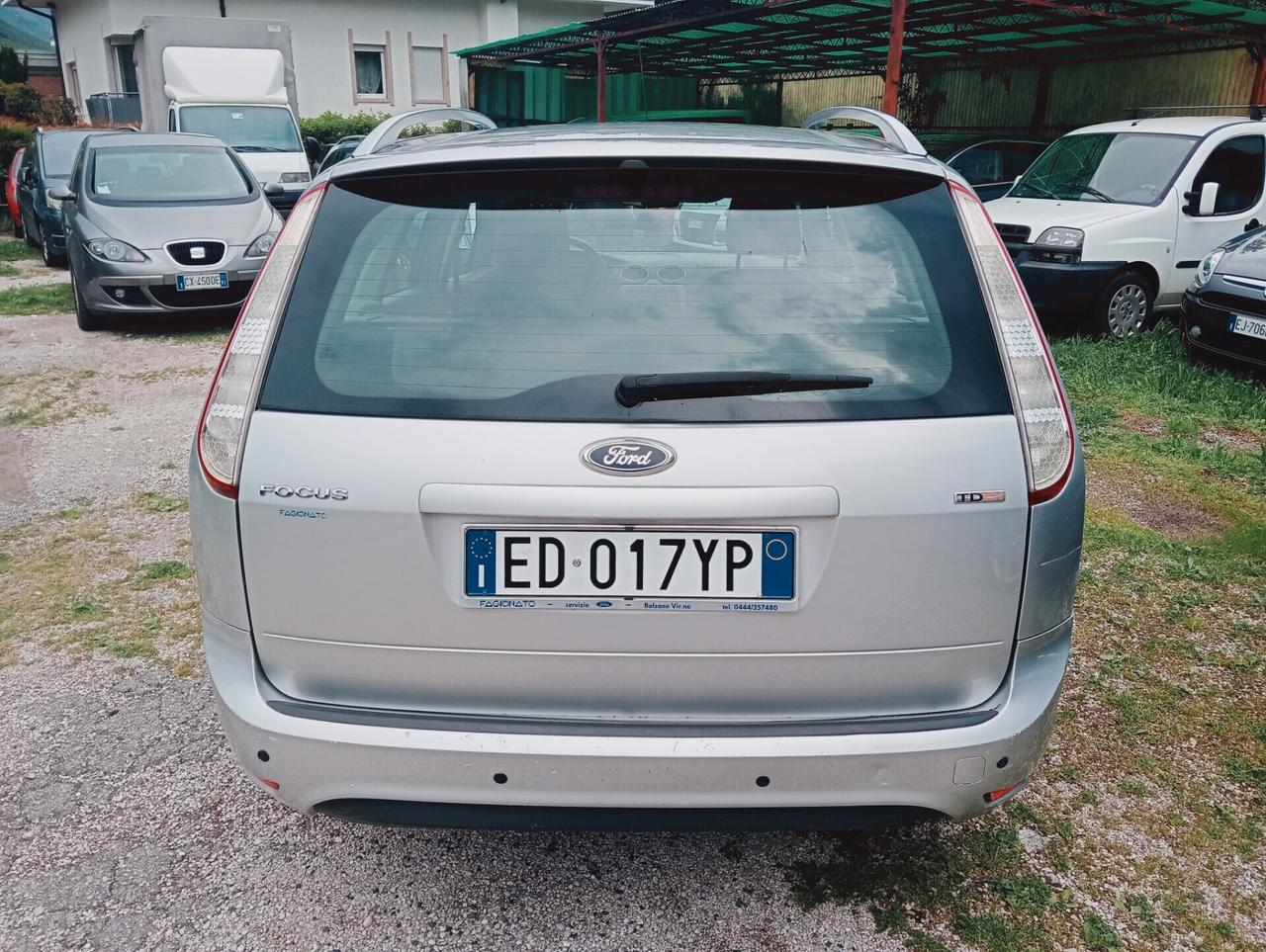 Ford Focus 1.6 TDCi (110CV) 5p. Tit. DPF