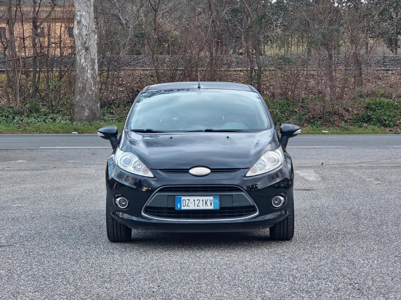 Ford Fiesta 1.4 3 porte Bz.- GPL Titanium 2009-E4 Manuale