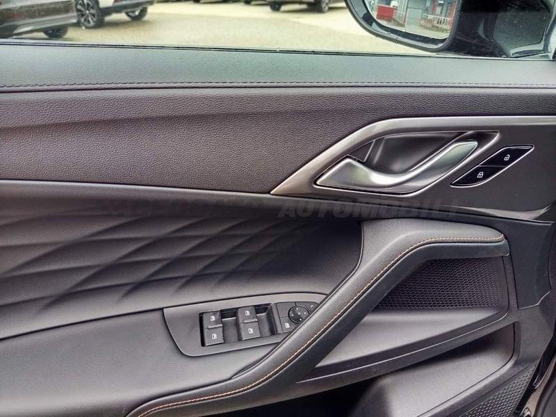 MG HS Nuova HS HEV Comfort Black