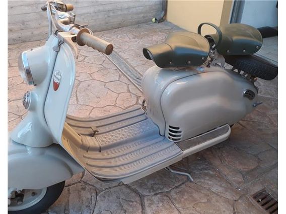 Innocenti Lambretta 125 LD
