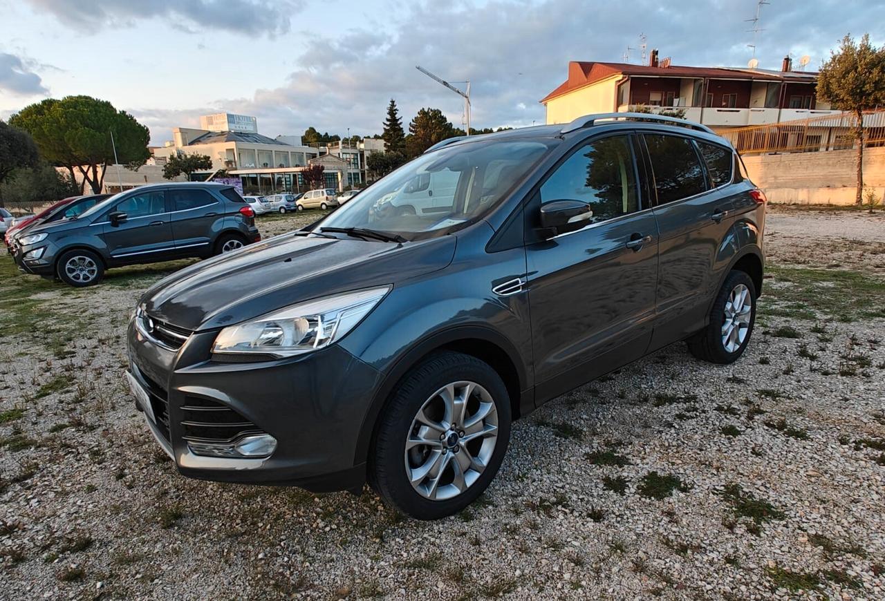 Ford Kuga 1.5 TDCI 120 CV S&S 2WD Titanium