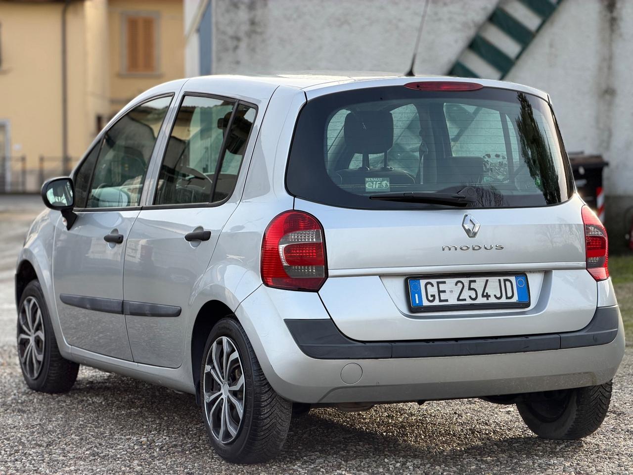 Renault Modus 1.2 16V Dynamique