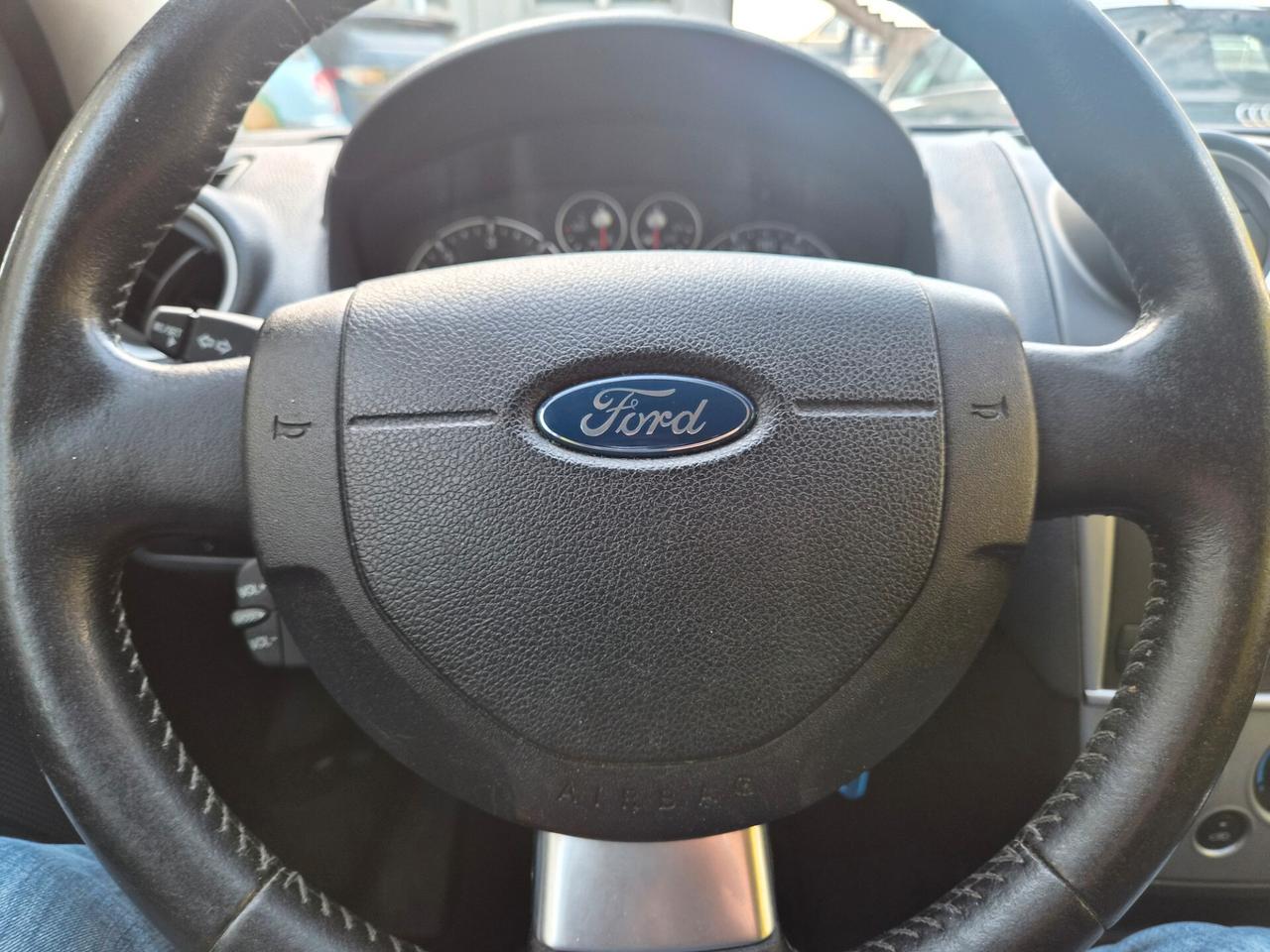 Ford Fiesta 1.4 TDCi 5p. Ghia